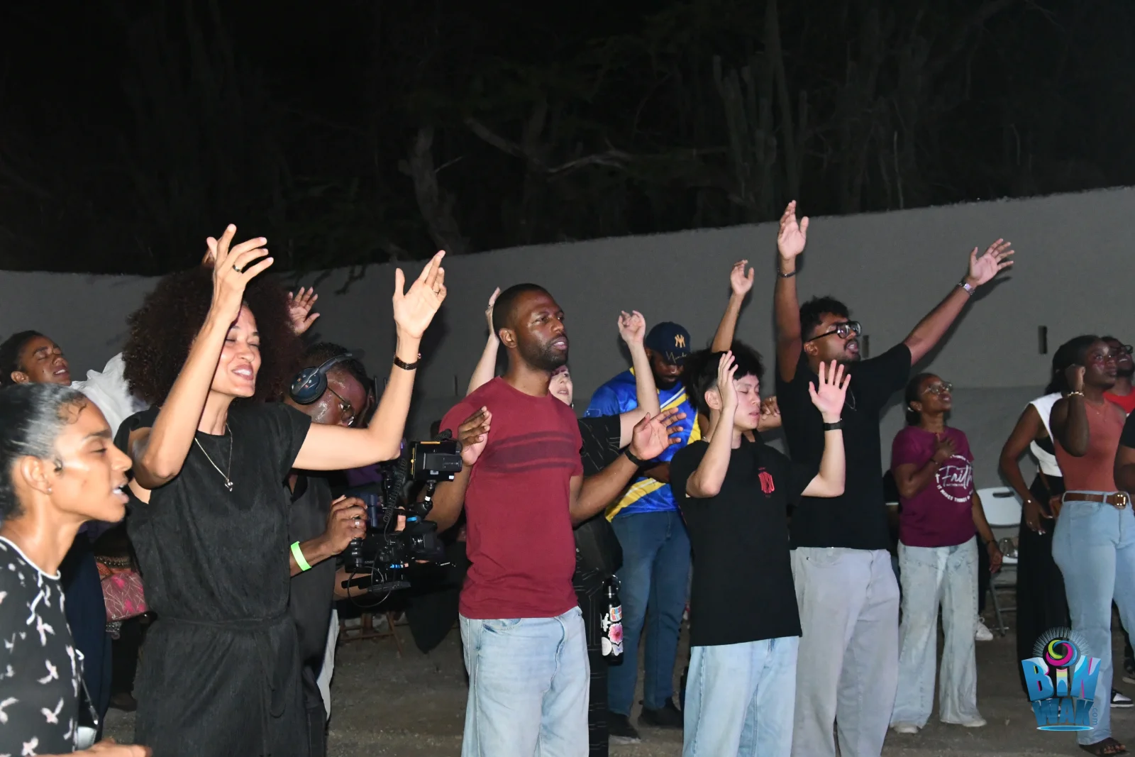 BINWAK Worship Night — binwak_070